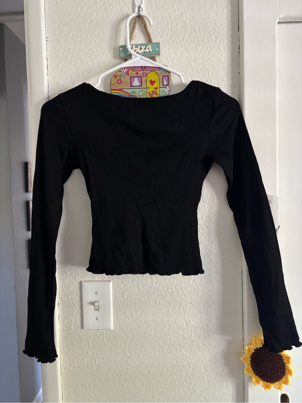 HALARA Black Ribbed Twist-Front Long Sleeve Tee NWOT - Picture 6 of 9